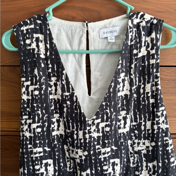 Evereve Dresses & Skirts - Evereve Black and White Women's Dress